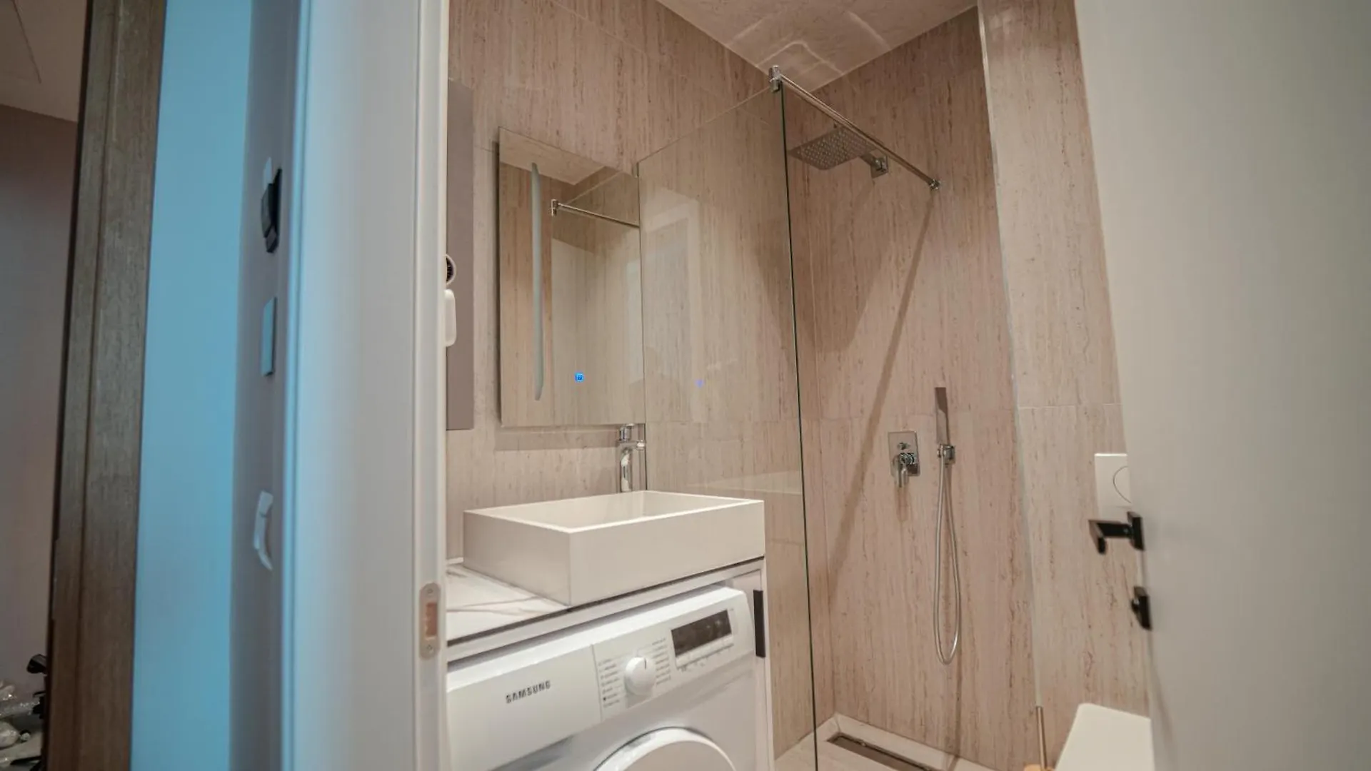 Promar Villas & Apartments 히마레