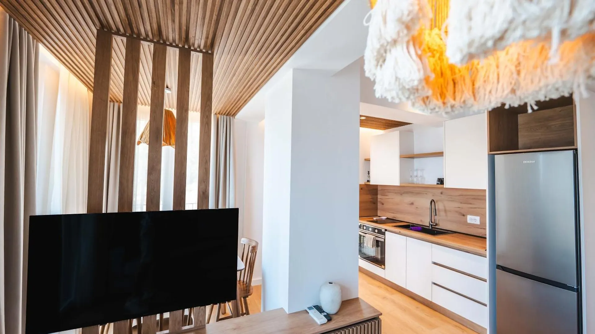 Promar Villas & Apartments 히마레
